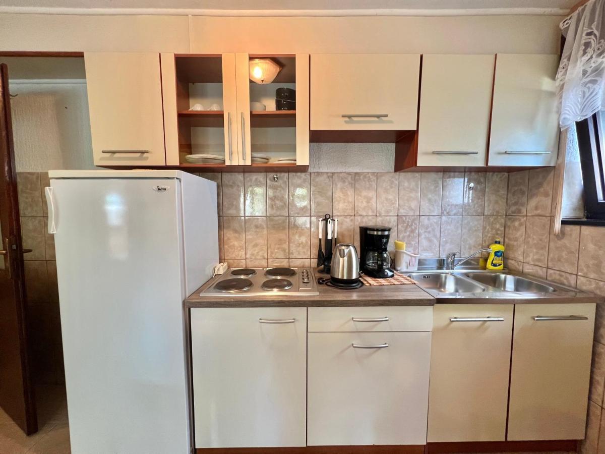 Apartmani Marija Dramalj Exterior foto
