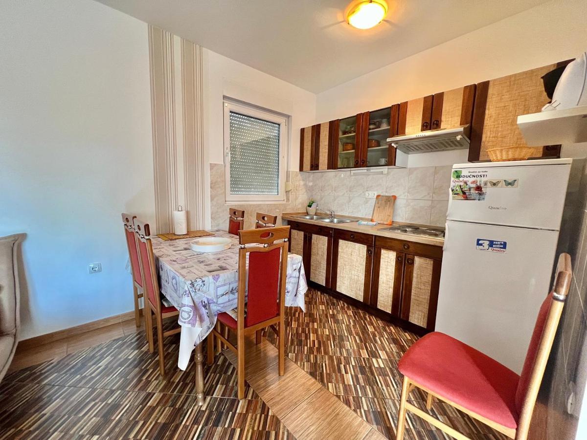 Apartmani Marija Dramalj Exterior foto