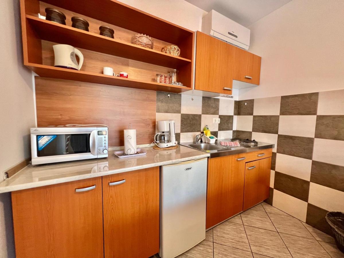 Apartmani Marija Dramalj Exterior foto